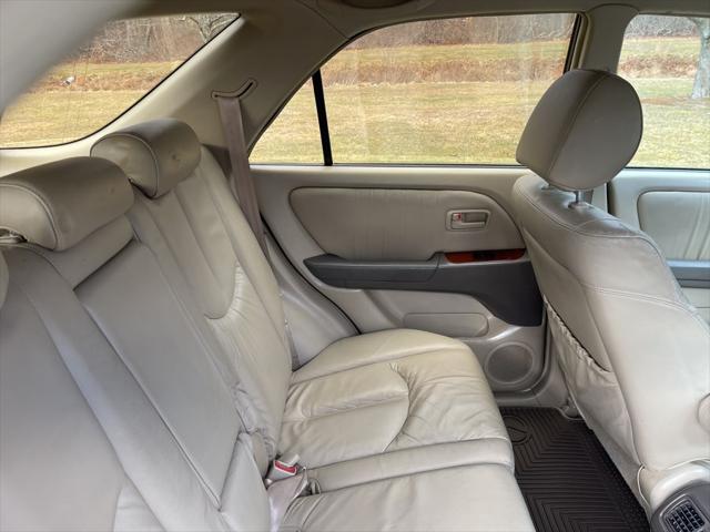 1999 Lexus RX 300 4dr SUV 4WD