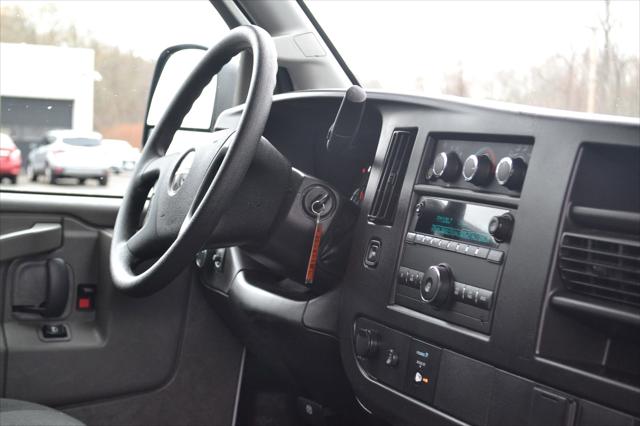 2024 GMC Savana Cargo RWD 2500 Regular Wheelbase Work Van