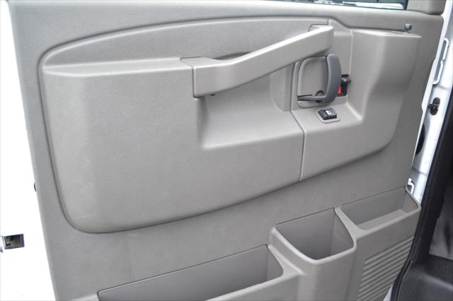 2024 GMC Savana Cargo RWD 2500 Regular Wheelbase Work Van