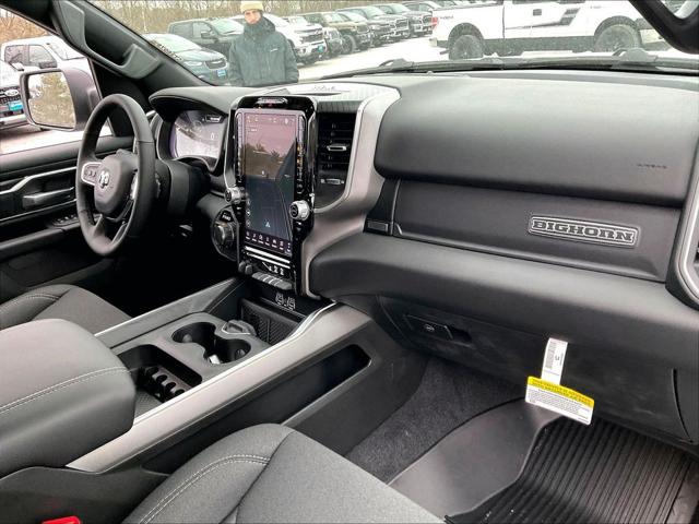 2026 Ram 1500 Big Horn Crew Cab 4x4 57 Box