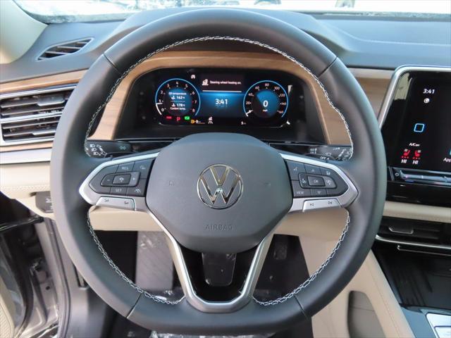 2026 Volkswagen Atlas SE with Technology