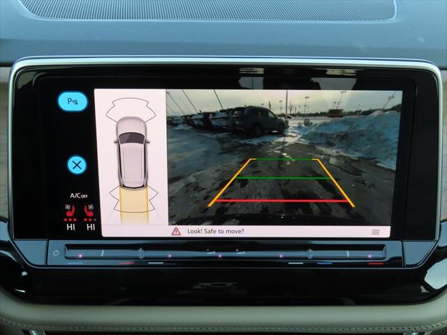 2026 Volkswagen Atlas SE with Technology