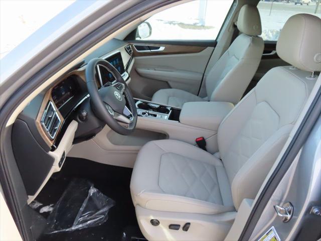 2026 Volkswagen Atlas SE with Technology
