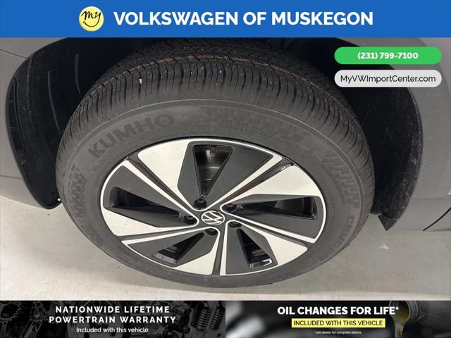2026 Volkswagen Taos SE