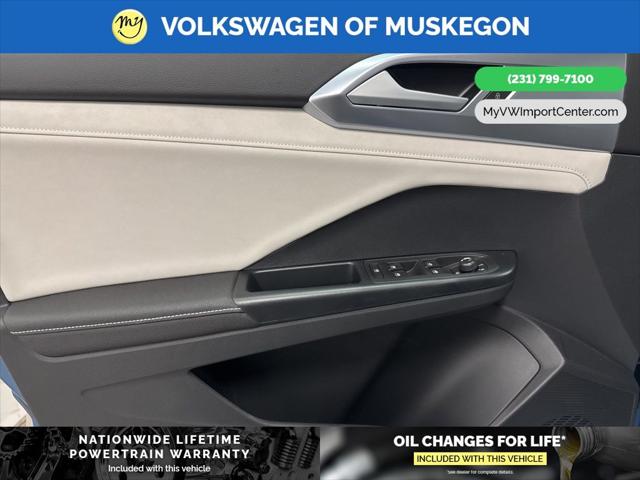 2026 Volkswagen Taos SE