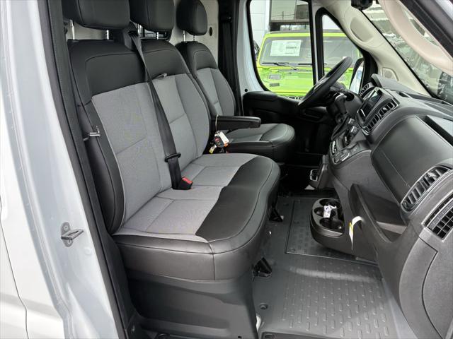2026 Ram ProMaster 2500 Base