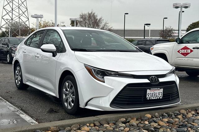 Used 2025 Toyota Corolla LE with VIN 5YFB4MDE9SP275398 for sale in Northfield, Minnesota