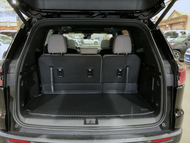 2026 GMC Acadia Elevation AWD