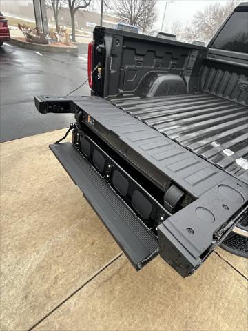 2026 GMC Sierra 1500 Crew Cab, Short Bed, SLT, 4WD