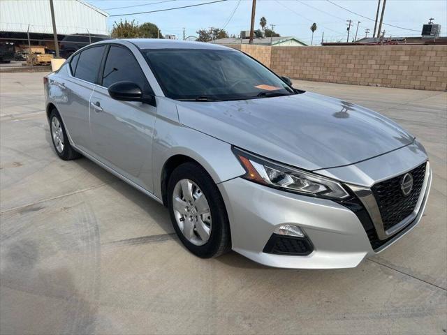2021 Nissan Altima SR FWD