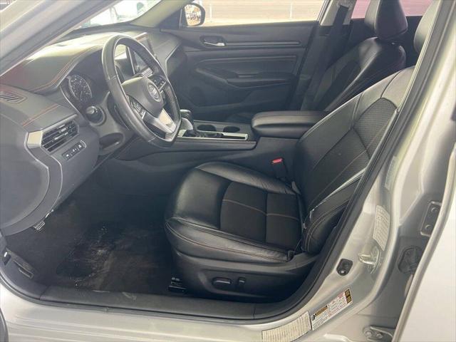 2021 Nissan Altima SR FWD
