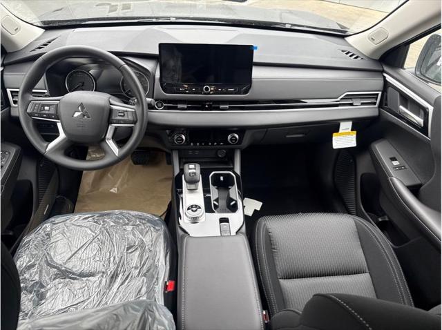 2026 Mitsubishi Outlander ES 1.5T 2WD