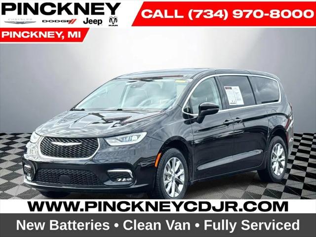 2023 Chrysler Pacifica Touring L AWD for sale in Pinckney, MI