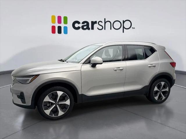 2024 Volvo XC40 B5 Plus Bright Theme for sale in Cranberry Twp, PA