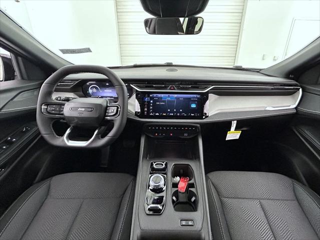 2026 Jeep Cherokee Laredo 4x4