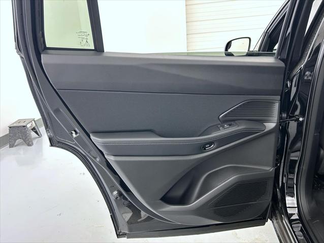 2026 Jeep Cherokee Laredo 4x4