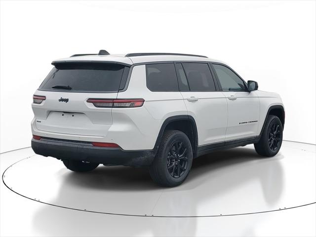 2026 Jeep Grand Cherokee Altitude 4x4