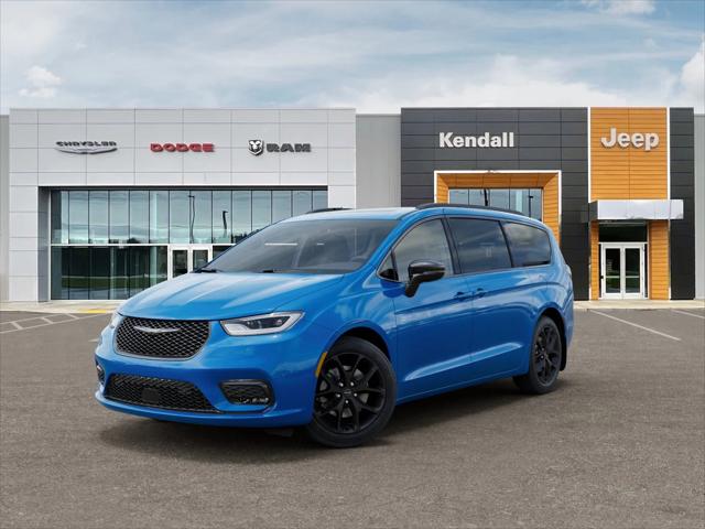 2026 Chrysler Pacifica PACIFICA LIMITED AWD
