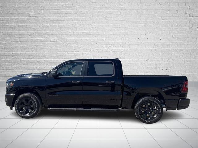 2026 RAM Ram 1500 RAM 1500 EXPRESS CREW CAB 4X4 57 BOX