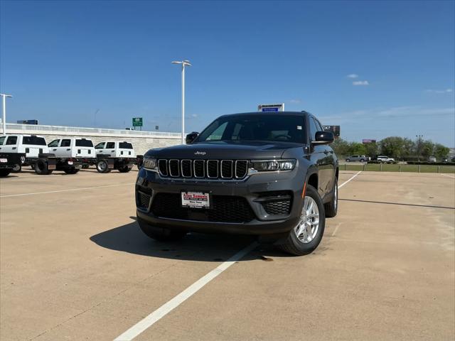 2026 Jeep Grand Cherokee GRAND CHEROKEE LAREDO X 4X2