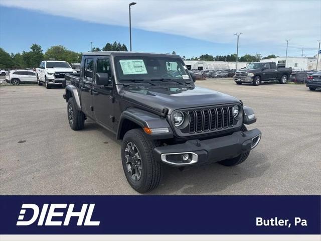 2026 Jeep Gladiator GLADIATOR SAHARA 4X4 2026 Jeep Gladiator GLADIATOR SAHARA 4X4