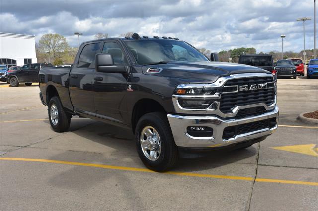 2026 RAM Ram 2500 RAM 2500 TRADESMAN CREW CAB 4X4 64 BOX