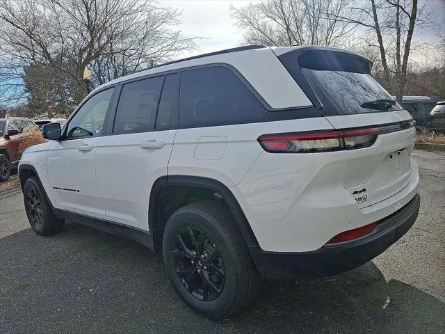 2026 Jeep Grand Cherokee GRAND CHEROKEE LAREDO ALTITUDE 4X4