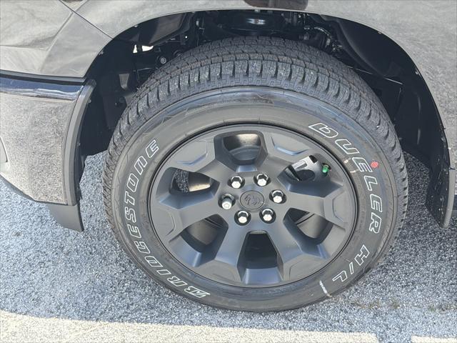 2026 Ram 1500 Express Crew Cab 4x4 57 Box