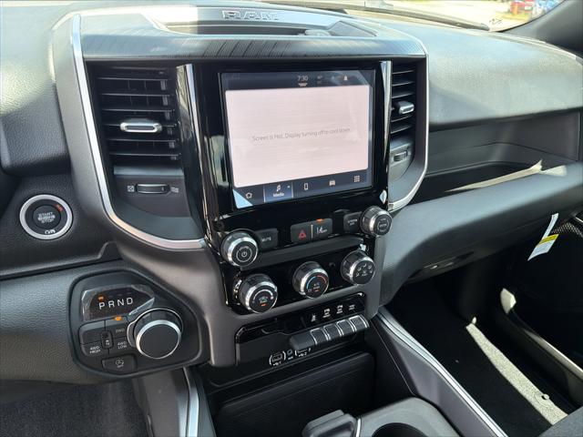 2026 Ram 1500 Express Crew Cab 4x4 57 Box