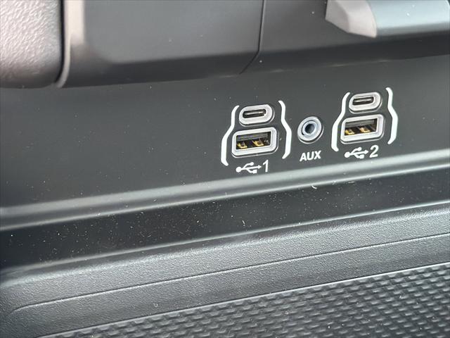 2026 Ram 1500 Express Crew Cab 4x4 57 Box