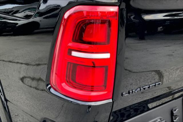 2026 Ram 1500 Limited Crew Cab 4x4 5'7" Box