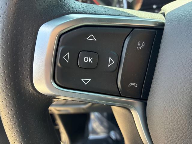 2026 Ram 1500 Express Crew Cab 4x4 5'7" Box