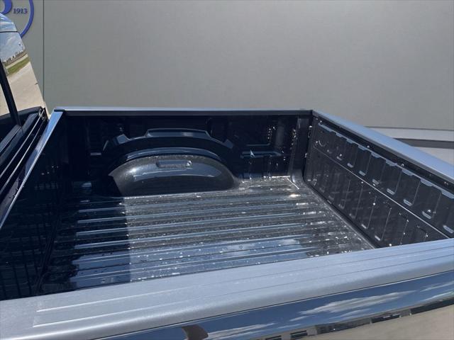 2026 Ram 1500 Express Crew Cab 4x4 5'7" Box