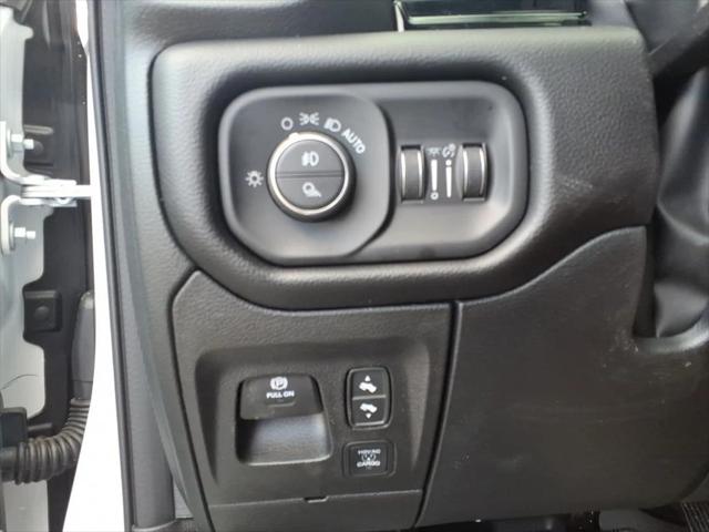 2026 Ram 1500 Laramie Crew Cab 4x4 5'7" Box
