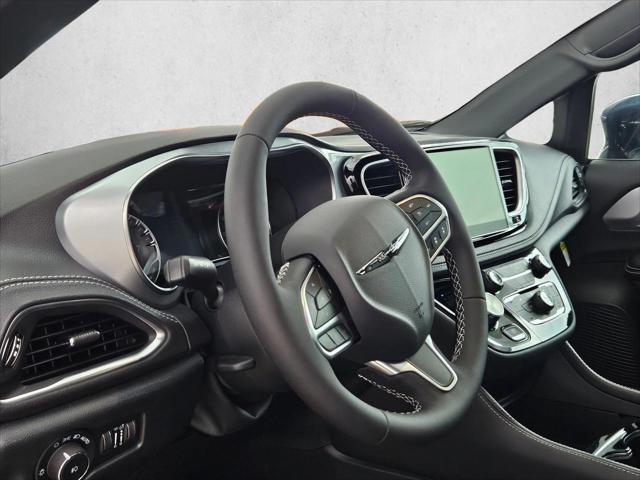 2026 Chrysler Pacifica PACIFICA LIMITED