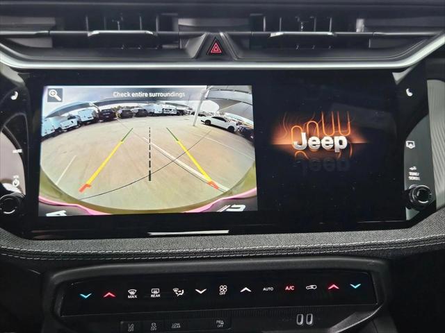2026 Jeep Cherokee Laredo 4x4