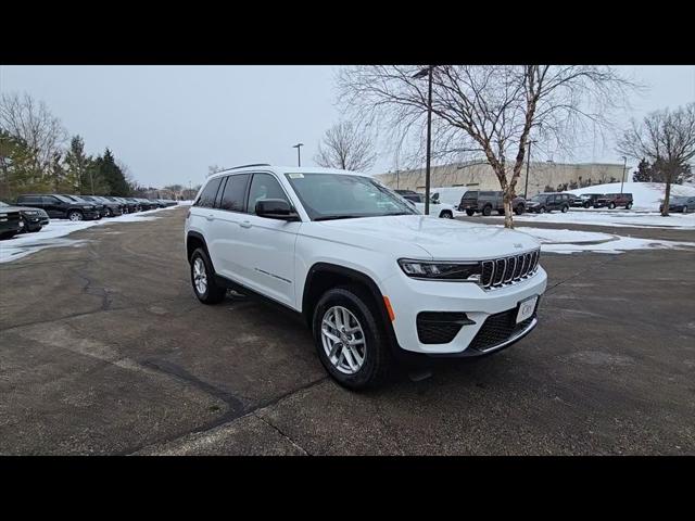 2026 Jeep Grand Cherokee GRAND CHEROKEE LAREDO X 4X4
