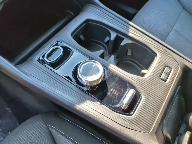 2026 Jeep Cherokee Laredo 4x4