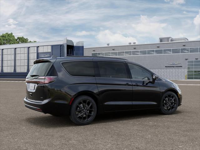 2026 Chrysler Pacifica Select AWD