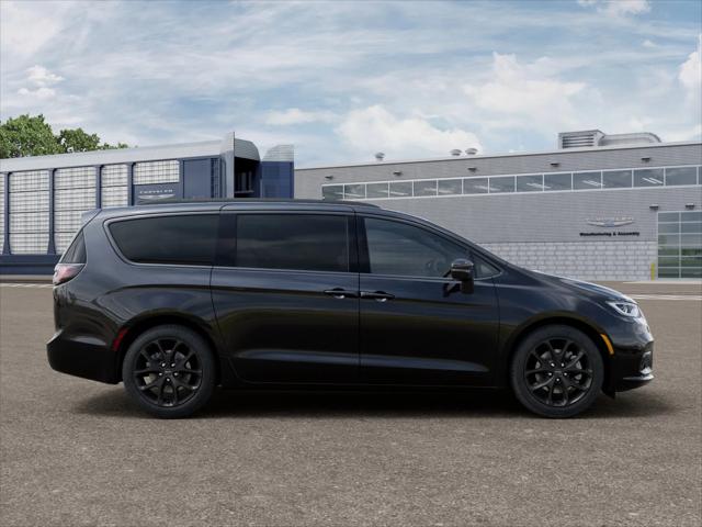 2026 Chrysler Pacifica Select AWD