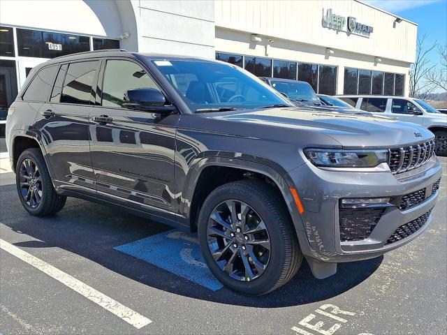 2026 Jeep Grand Cherokee GRAND CHEROKEE LIMITED RESERVE 4X4