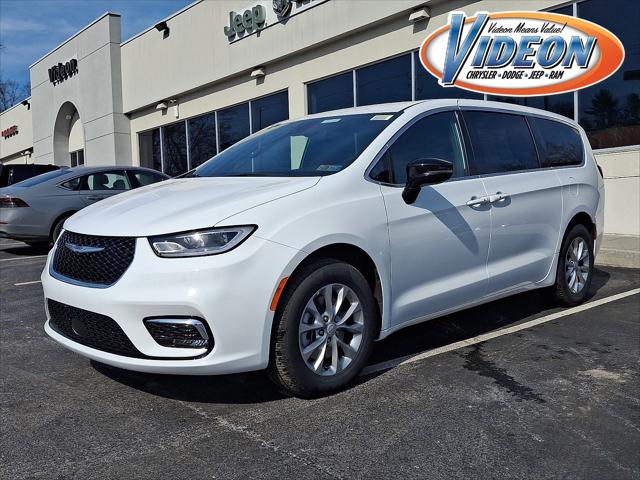 2026 Chrysler Pacifica PACIFICA SELECT AWD