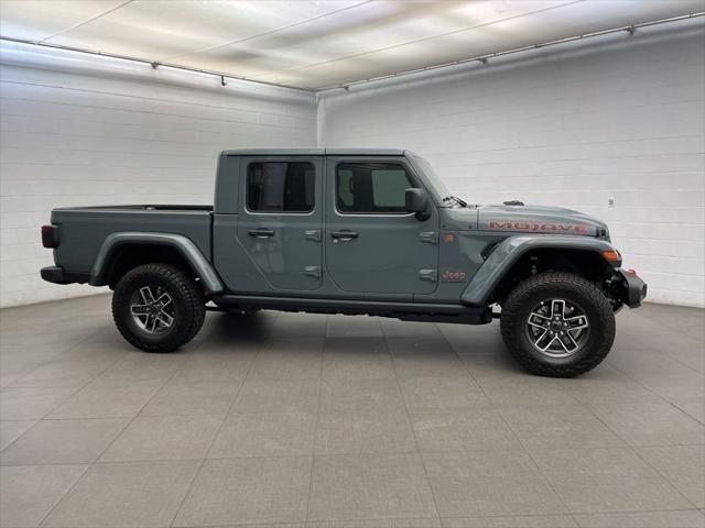 2026 Jeep Gladiator GLADIATOR MOJAVE 4X4 2026 Jeep Gladiator GLADIATOR MOJAVE 4X4