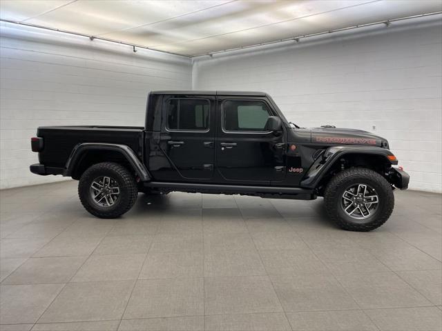 2026 Jeep Gladiator GLADIATOR MOJAVE 4X4 2026 Jeep Gladiator GLADIATOR MOJAVE 4X4