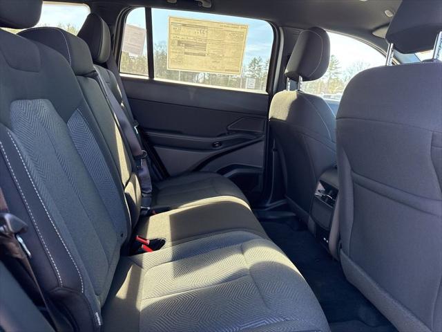2026 Jeep Cherokee Laredo 4x4
