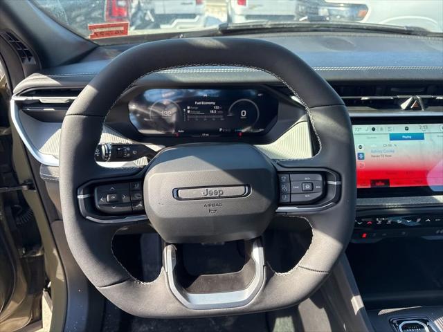 2026 Jeep Cherokee Laredo 4x4