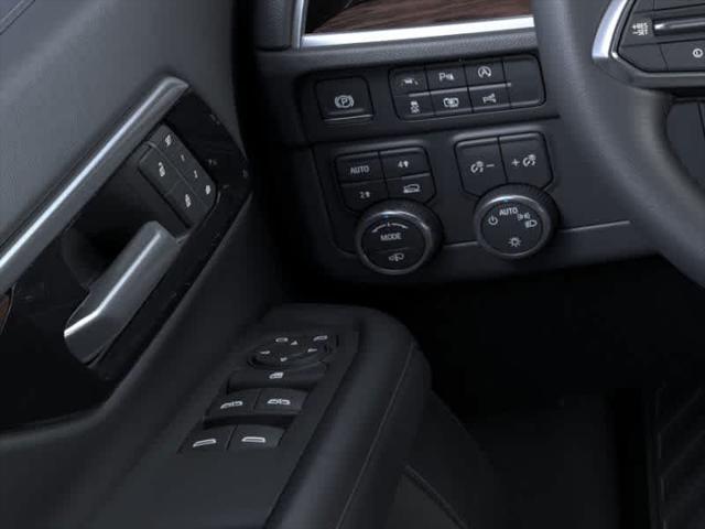 2026 Chevrolet Suburban LT, 4WD