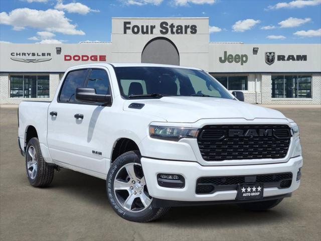 2026 RAM Ram 1500 RAM 1500 EXPRESS CREW CAB 4X2 57 BOX