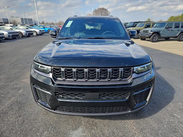 2026 Jeep Grand Cherokee GRAND CHEROKEE LAREDO ALTITUDE 4X4 2026 Jeep Grand Cherokee GRAND CHEROKEE LAREDO ALTITUDE 4X4