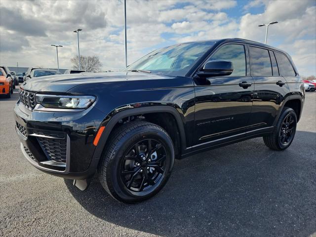 2026 Jeep Grand Cherokee GRAND CHEROKEE LAREDO ALTITUDE 4X4 2026 Jeep Grand Cherokee GRAND CHEROKEE LAREDO ALTITUDE 4X4